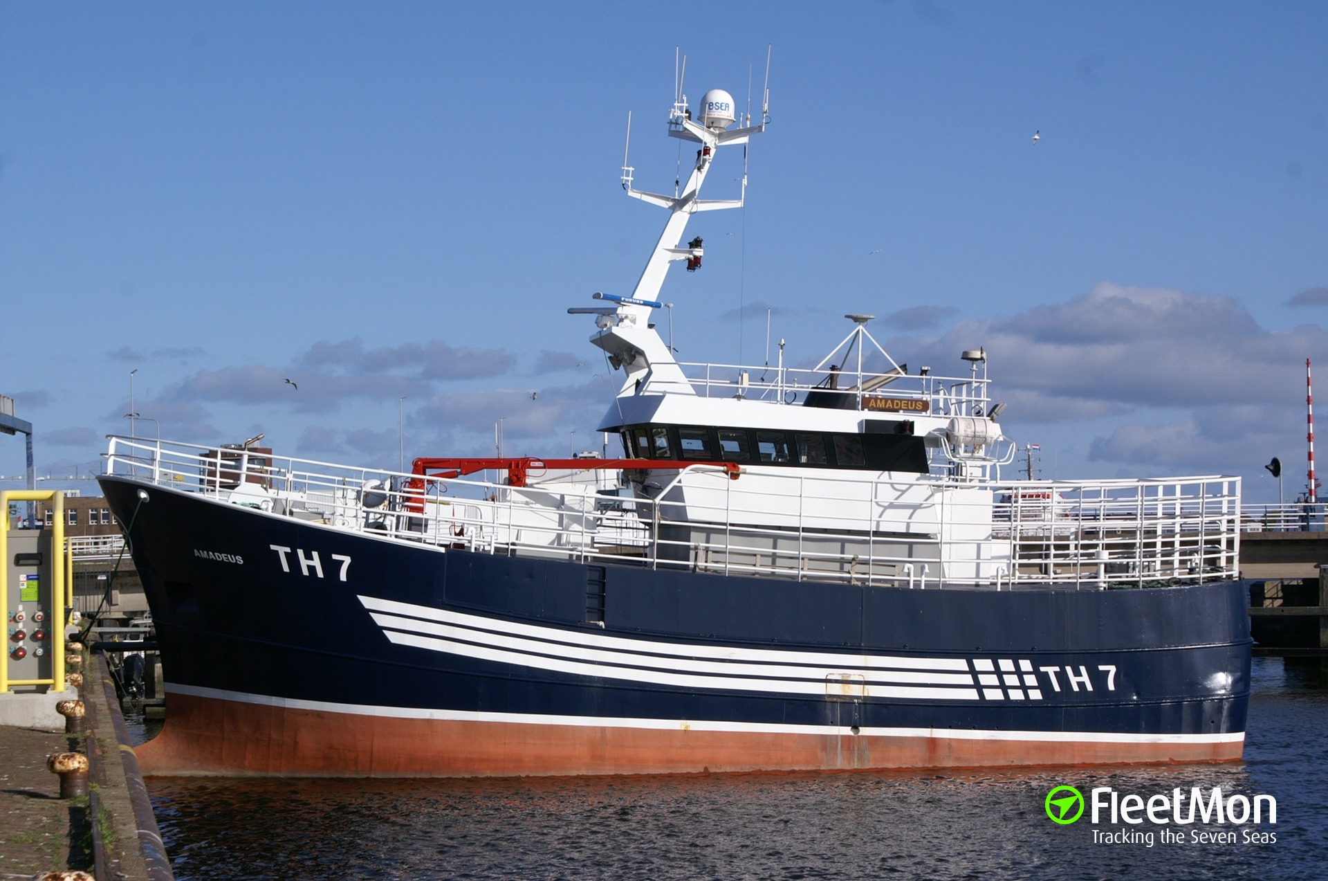 fishing vessel tunacan