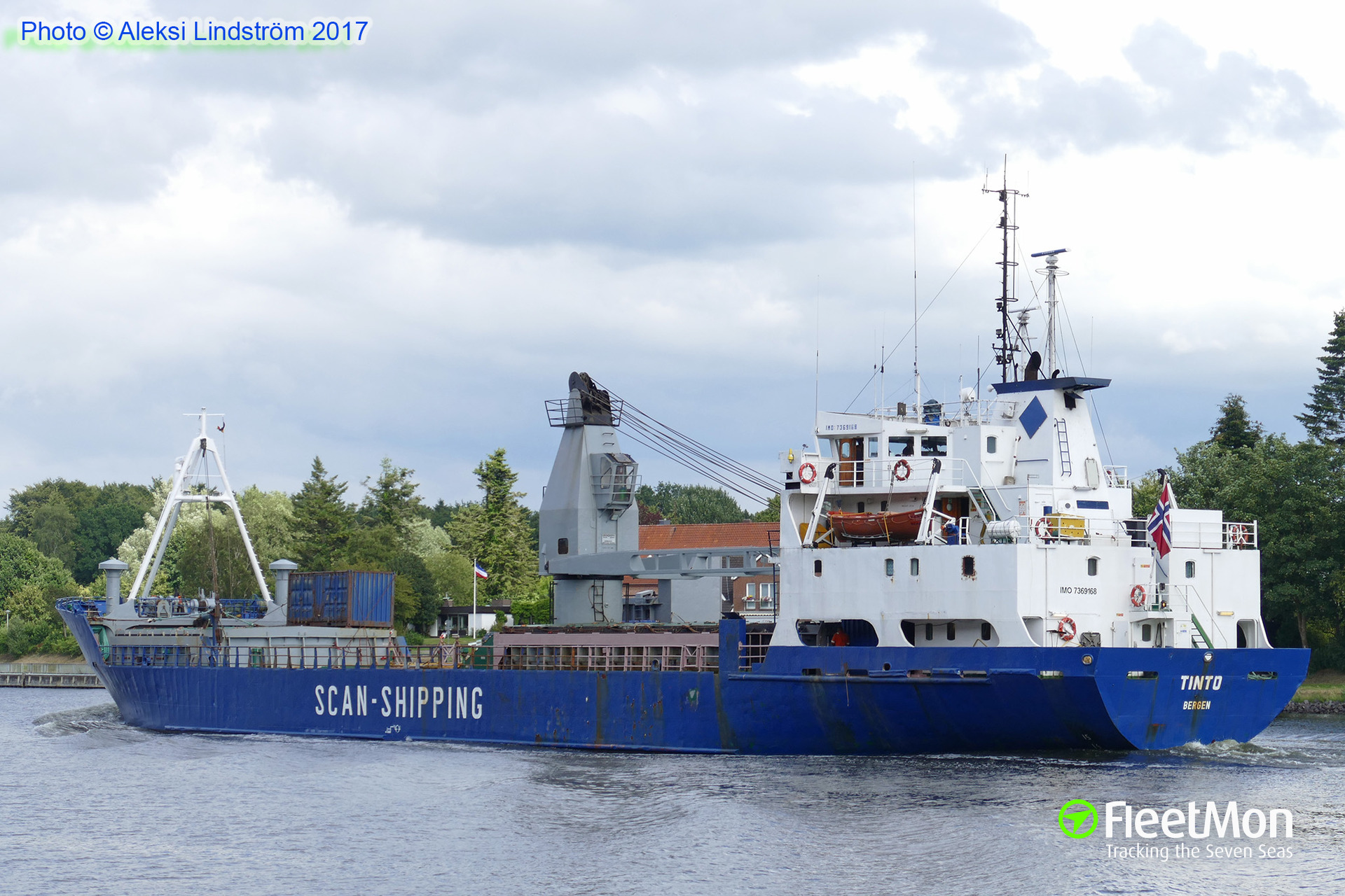 Photo of TINTO (IMO: 7369168, MMSI: 258879000, Callsign: LAYE7) taken ...