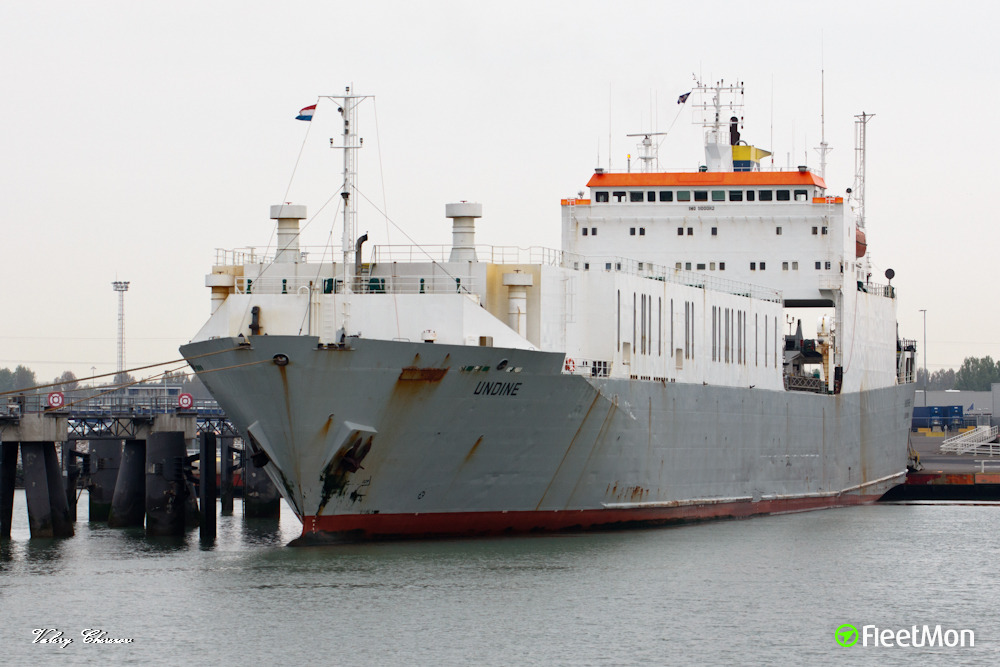 Vessel UNDINE (RoRo ship) IMO 9006112, MMSI 249804000