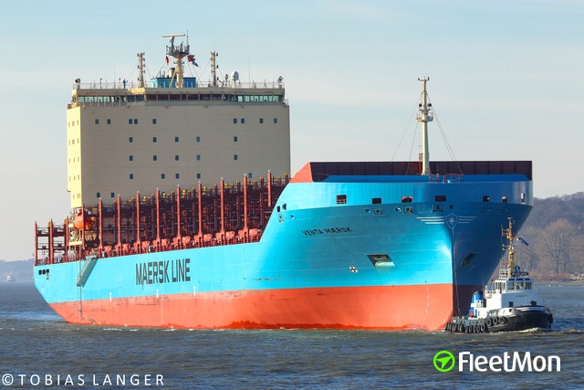 //photos.fleetmon.com/vessels/venta-maersk_9775763_2325889_Large.jpg