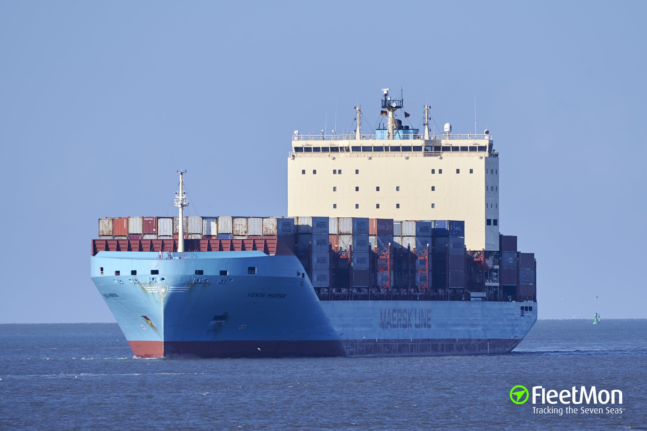 Photo of VENTA MAERSK (IMO: 9775763, MMSI: 219115000, Callsign: OWHH2 ...