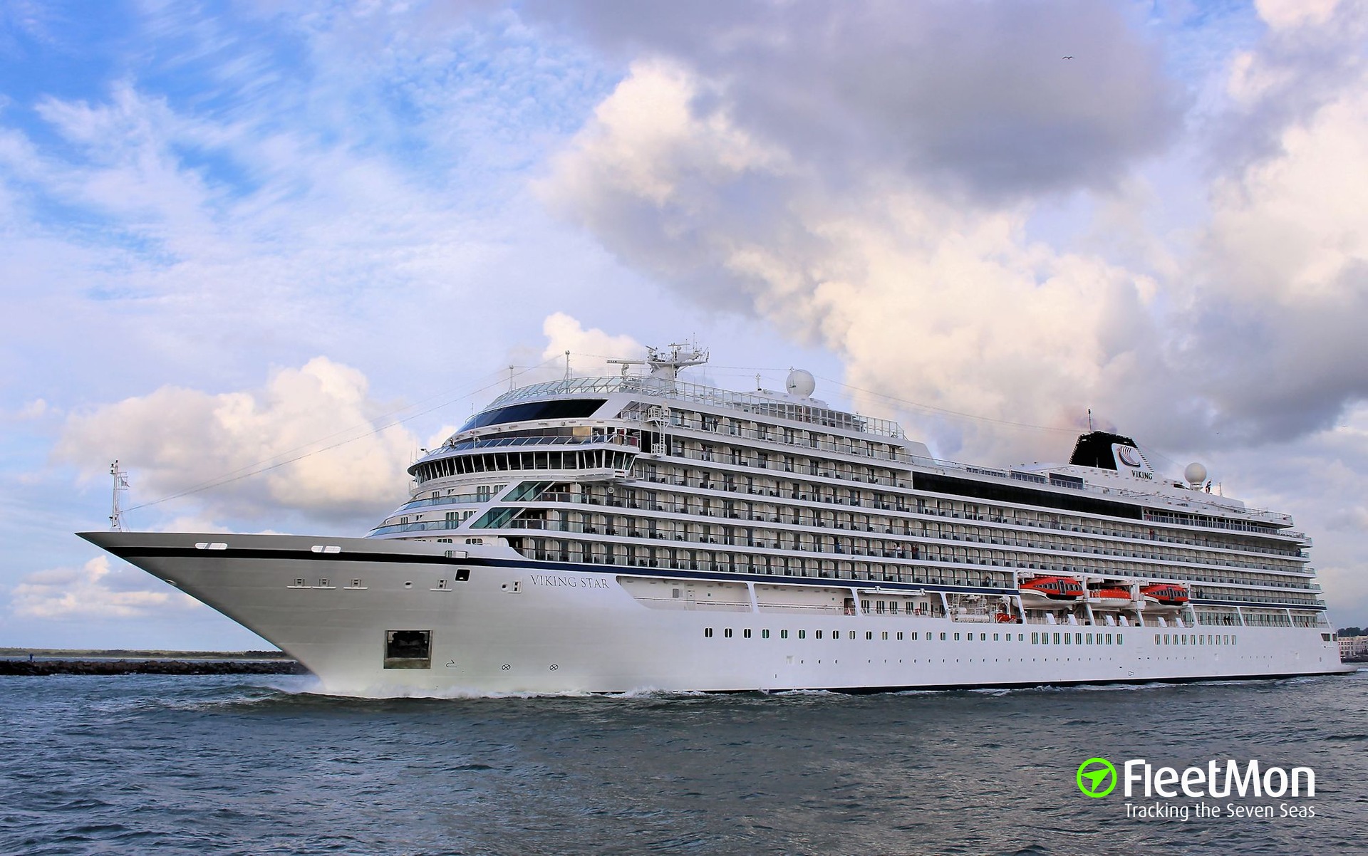 Photo Of VIKING STAR (IMO: 9650418, MMSI: 257903000, Callsign: LAIW6 ...