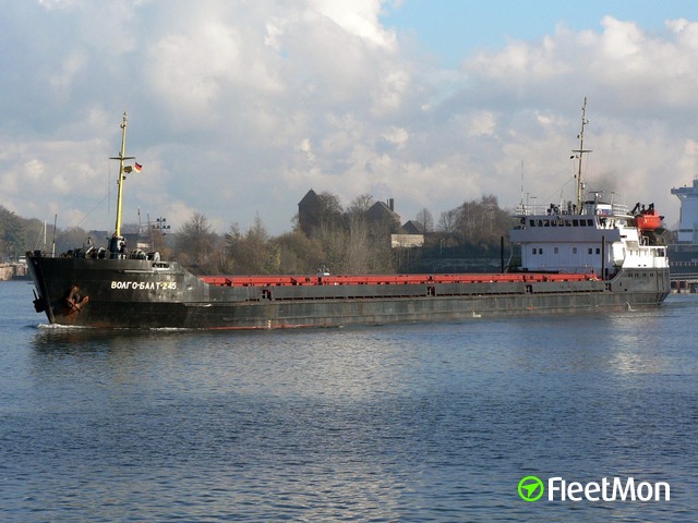 //photos.fleetmon.com/vessels/volgo-balt-245_8230596_3957513_Large.jpg