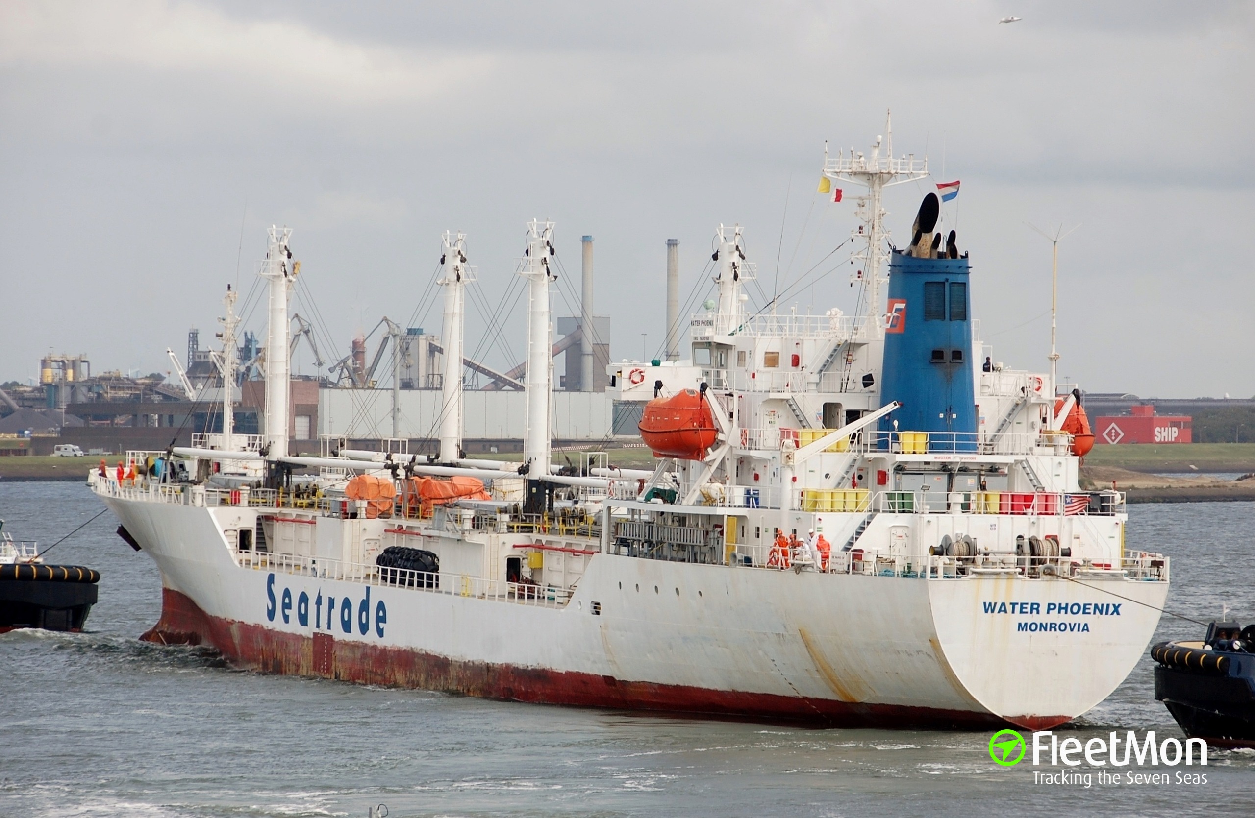 Photo of WATER PHOENIX (IMO: 9045168, MMSI: 636018501, Callsign: A8OE3) taken by Ruud-Marcel