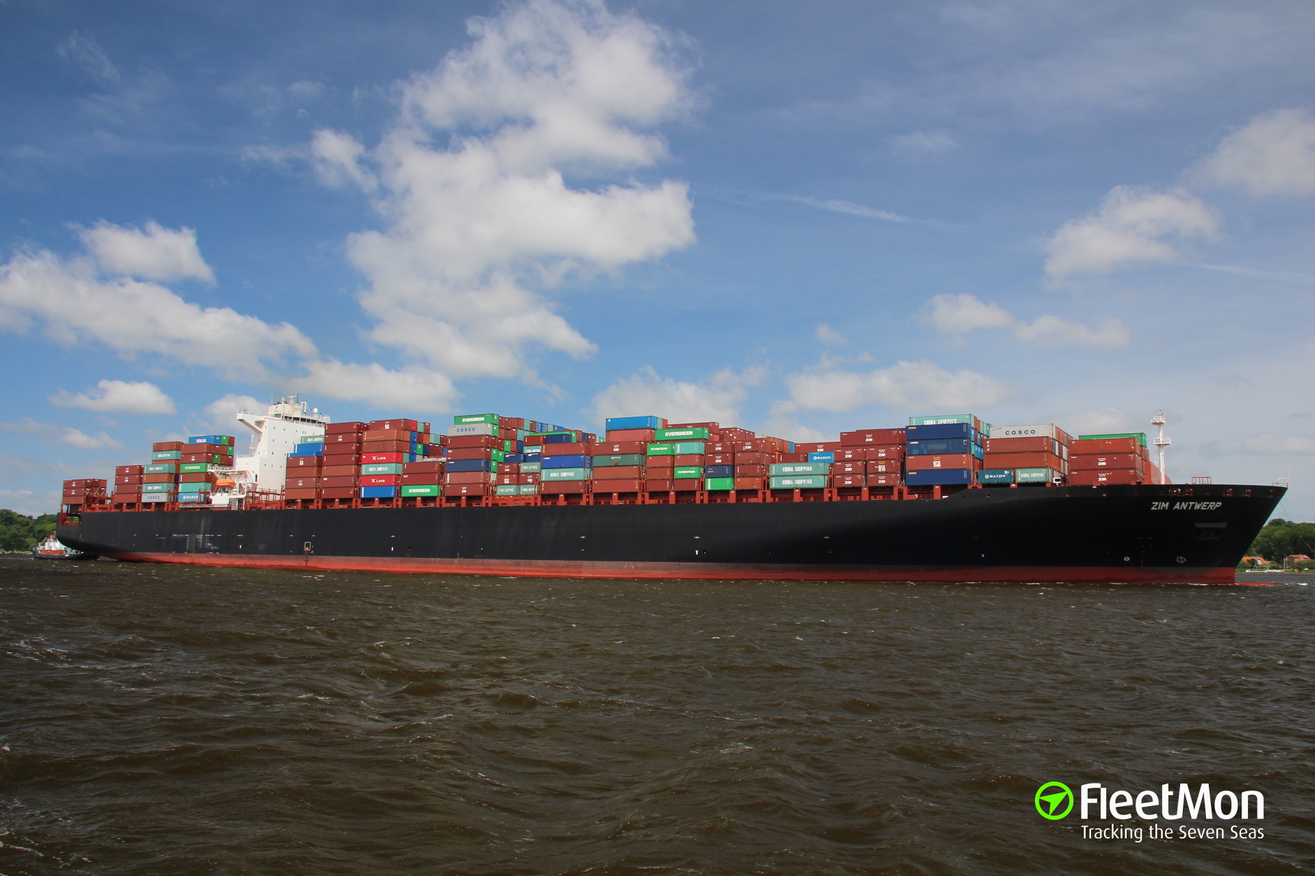 Photo of ZIM ANTWERP (IMO: 9398448, MMSI: 636014220, Callsign: A8SI6 ...