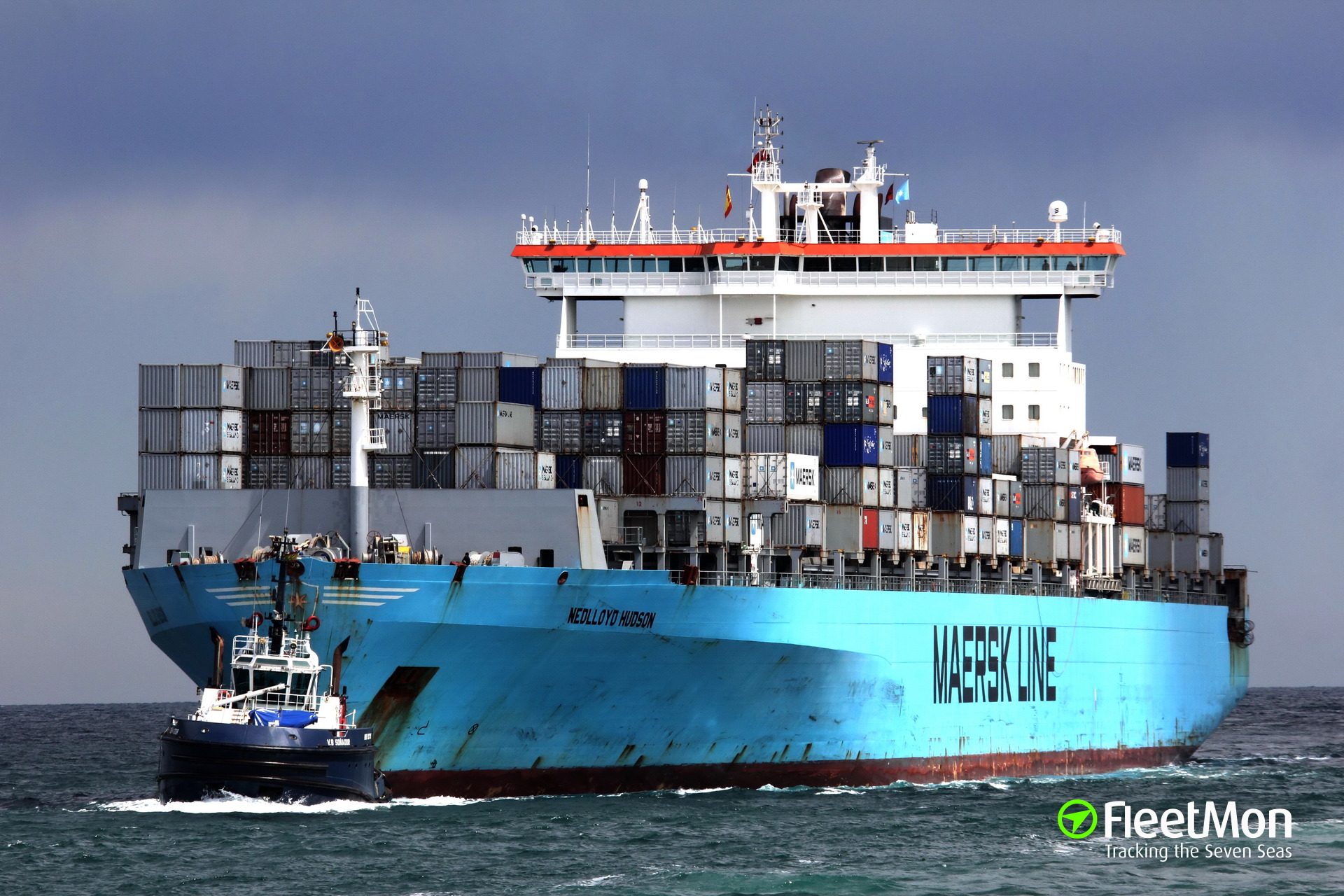 Ship imo. Контейнеровоз «Nedlloyd Barentsz».. Контейнеровоз «Nedlloyd Barentsz». Захват. Судно Hudson. Bbc Hudson судно.